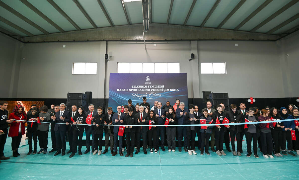 Selçuklu Fen Lisesi öğrencilerine 67 milyonluk spor yatırımı 14